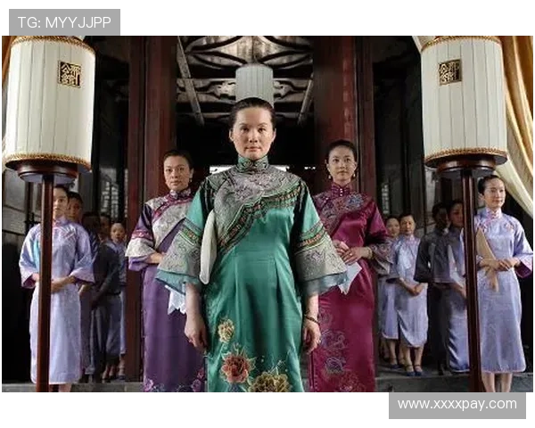 《血色迷雾》:星光璀璨,演技飙升,一场关于命运与救赎的迷人视听盛宴 《血色迷雾》:星光璀璨,演技飙升,一场关于命运与救赎的迷人视听盛宴